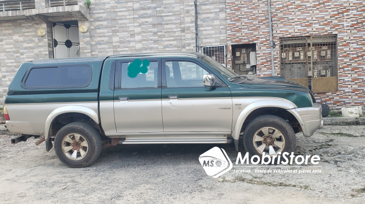 MobriStore Mitsubishi L200