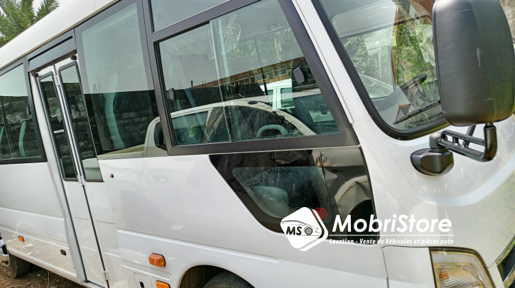 MobriStore Car ( 12-18-26-40 places)