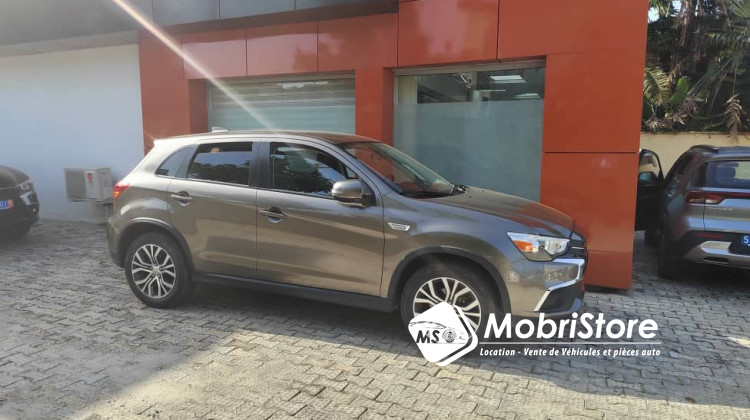 MobriStore mitsubishi outlander 2018